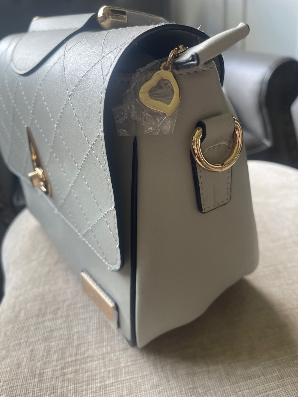 Bella Russo Gray Crossbody Purse NWOT - Picture 5 of 7